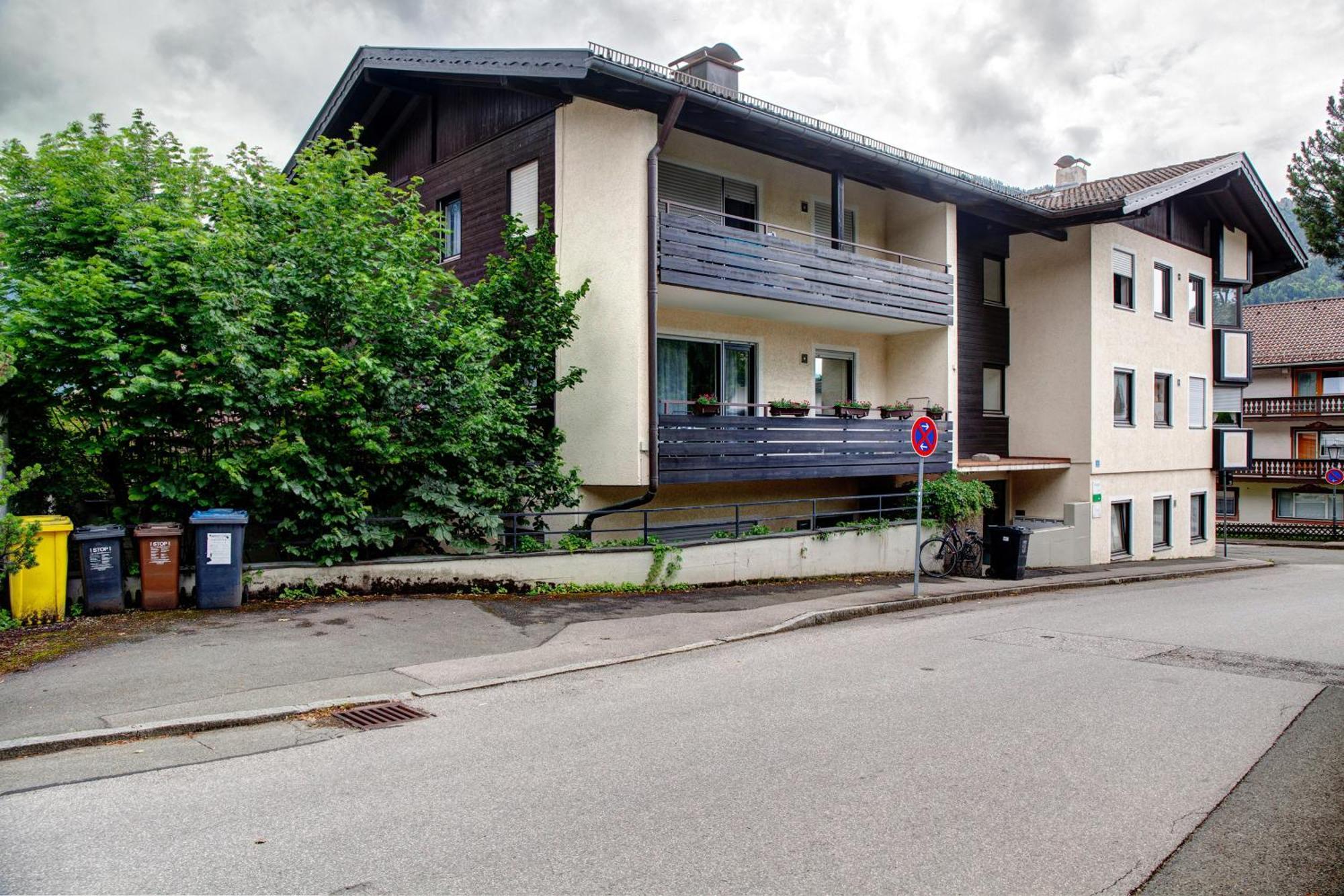 Apartment Alpina *